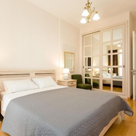 Downtown Two-Bedroom Apartment Ll Tbilisi Buitenkant foto