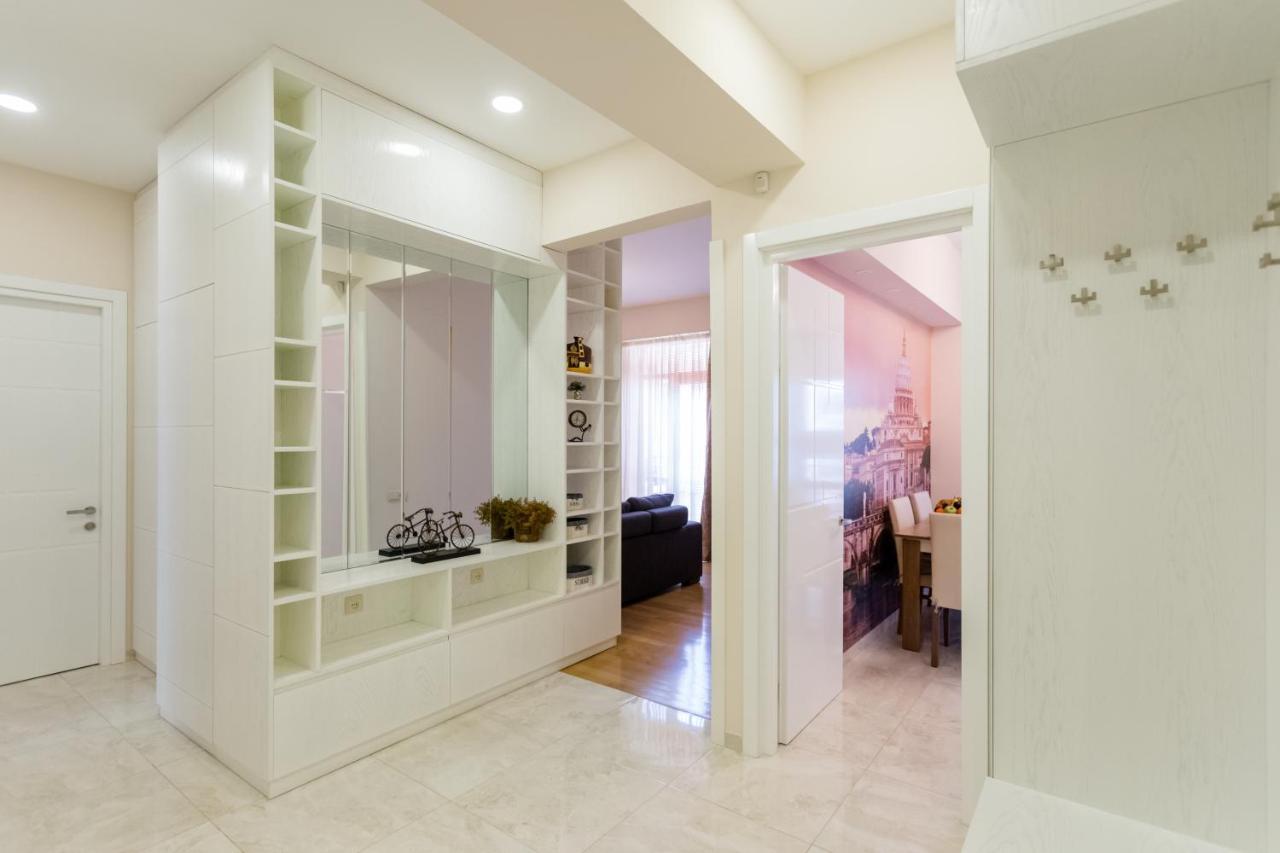 Downtown Two-Bedroom Apartment Ll Tbilisi Buitenkant foto